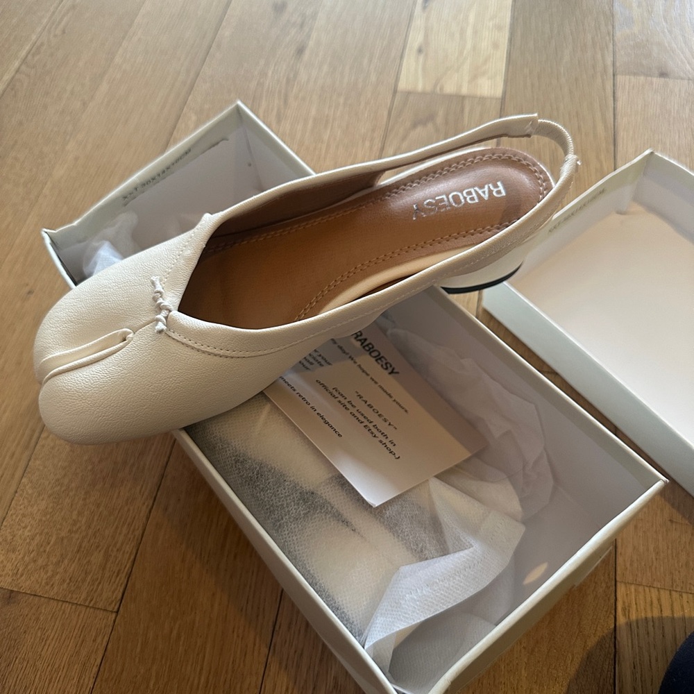 Raboesy cream sling back low heel tabi’s